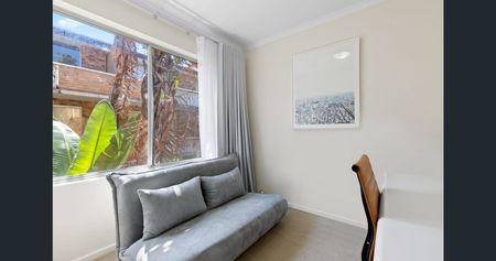 Modern 2-Bedroom Home Moments from Collaroy Beach - Photo 4