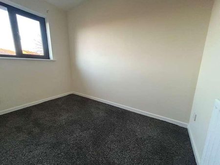 Fortescue Drive, Shenley Church End, MK5 - Photo 4