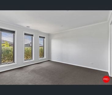9 McCubbin Street, Huntly, Vic 3551 - Photo 3