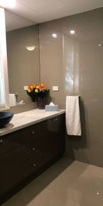 South Yarra 1 Bed 1 Bath 2 Car - Photo 4