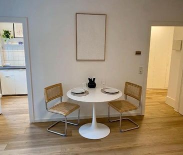 Renovierte 1-Zimmer-Wohnung mit neuer Küche und Möblierung - Photo 1