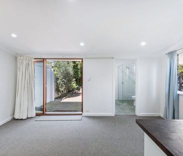 Character and Class - Photo 3