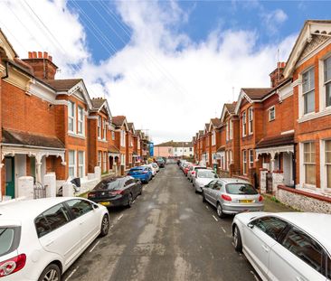 6 bedroom house to rent - Photo 1