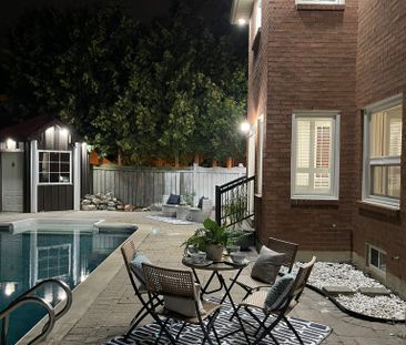 For Lease - 9 MEEKINGS Drive, Ajax, Ontario - Photo 2