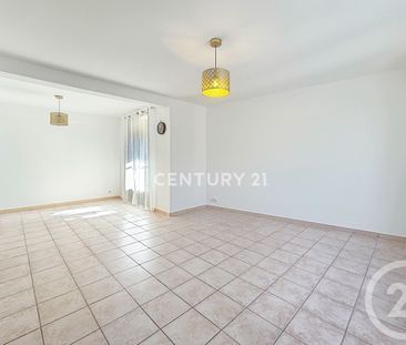 Location Appartement 3 pièces 70m² AUBAGNE 13400 - Photo 1