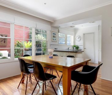 2/425 Barkers Road, Kew VIC 3101 - Photo 6
