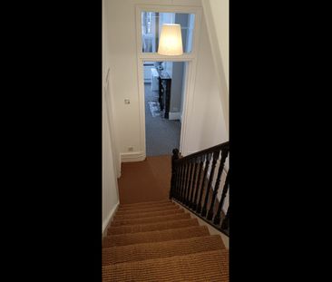 2 Bed Flat, Glebe Road, N8 - Photo 4