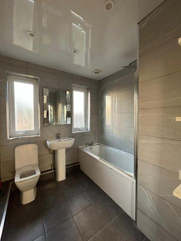 1 bedroom house of multiple occupation to rent - Photo 5