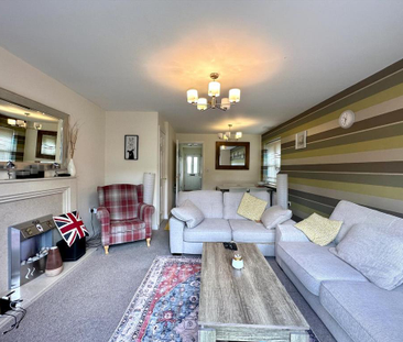 3 bedroom semi-detached house to rent - Photo 5