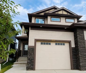 2518 22 AV NW NW — 3 Bedroom - Photo 1