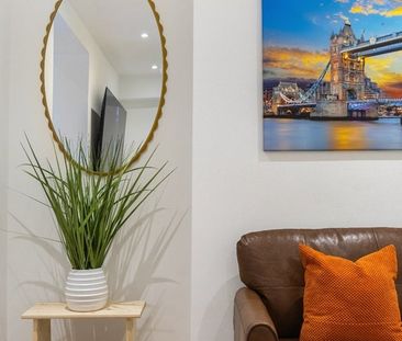 Studio Flat, Princess Road, NW1 - Photo 1