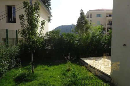 LA TURBIE : 2 pièces, jardinet, garage - Photo 5