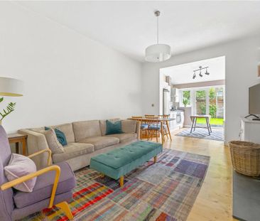 3 bedroom maisonette to rent - Photo 3