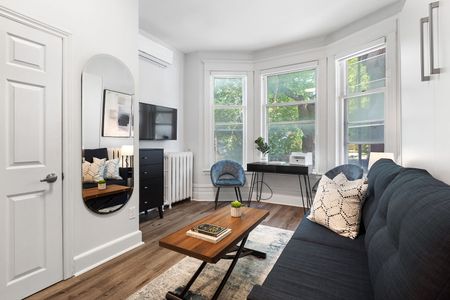 360 Friel - All Inclusive living in Sandy Hill - Photo 3