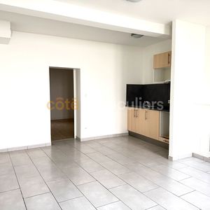 Location Appartement 2 pièces 40m² - Photo 2