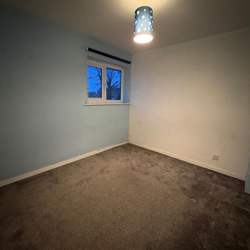 Silverdale Road, Orrell, Greater Manchester, UK - Photo 1