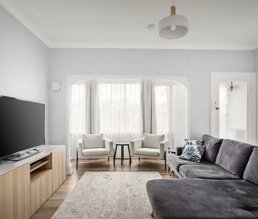 2 Vienna Street, Seven Hills NSW 2147 - House For Rent | Domain - Photo 6