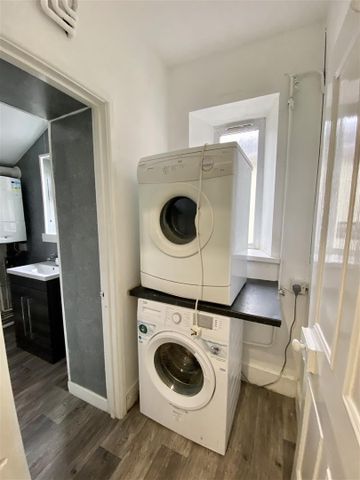 Room For Rent John Street, Pontypridd - Photo 4