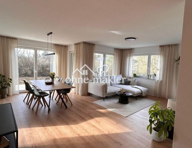 Stilvolle und hochwertige EG - Wohnung, hell, offen gestaltet zum Wohlfühlen - Photo 1