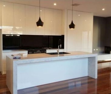 96A Marlborough Street, Bentleigh East VIC 3165 - Townhouse For Ren... - Photo 5