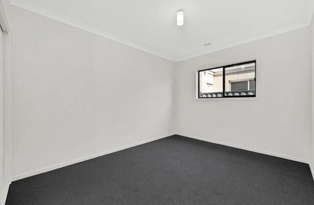 Brand New Family Home - Photo 5