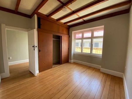 Avenue Road West,Hastings Central - Photo 5