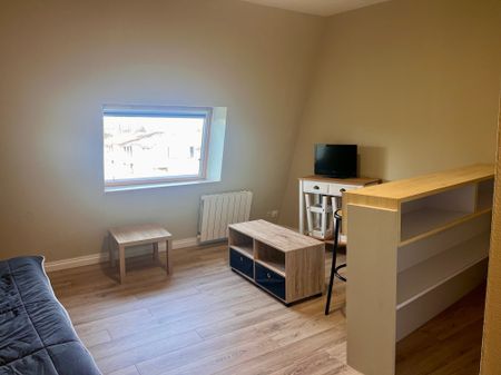 Location Appartement 1 pièce 24m² ANGOULEME 16000 - Photo 2