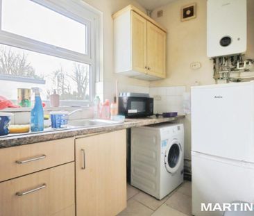 2 bedroom maisonette to rent - Photo 5