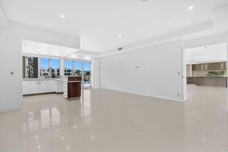 2208 Taromeo Court, Hope Island QLD 4212 - House For Rent | Domain - Photo 2