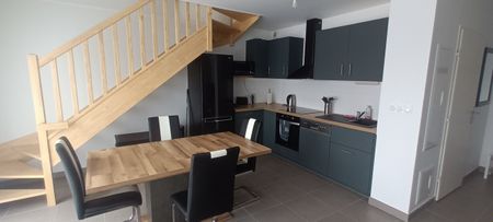 A LOUER – Maison meublée T3 68m2 à CHAMBRAY LES TOURS – Réf TNG-SN-411 - Photo 4