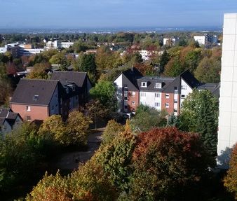 4-Zimmer-Wohnung mit schöner Aussicht ! WBS erforderlich! - Photo 1