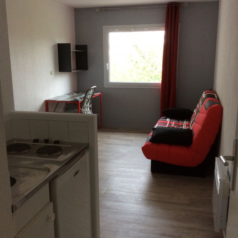 Studio meublé de 17.84 m² - proche citadelle - Photo 1