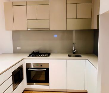 4205/38 Rose Lane, Melbourne - Photo 4