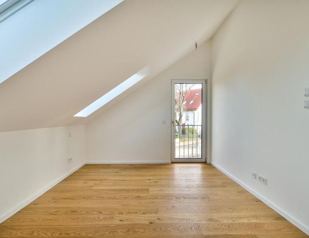 Neubau - exklusive 2-Zimmer-Dachgeschosswohnung in Pöcking - Foto 1