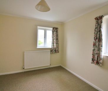 3 bedroom apartment to rent - Photo 2