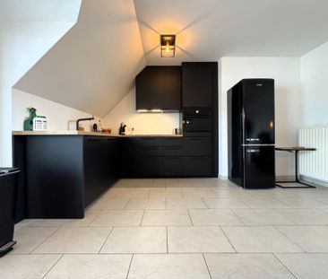 Ruim appartement met 2 slaapkamers en garage - Photo 4