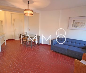 Location Appartement 2 pièces 43m² MARSEILLE 1er - Photo 2