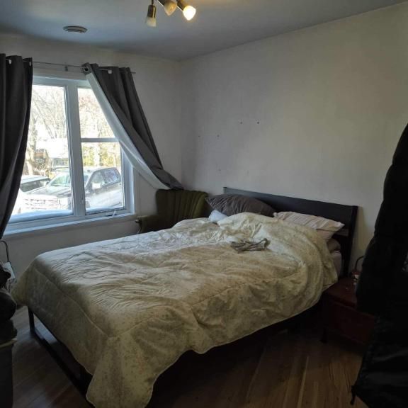 2 CH - 1 SDB - Québec - $1,537 /mo - Photo 1