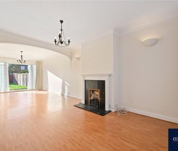 3 bedroom semi-detached house to rent - Photo 4