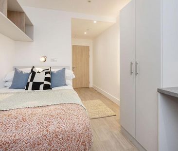 Studio to rent - Photo 2