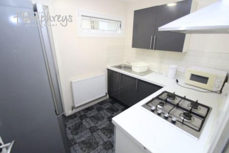 2 bedroom flat share to rent - Photo 3