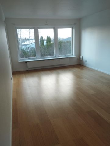 Skövdevägen 10E - Photo 2