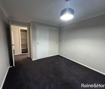 THREE BEDROOM HOME IN CENTRAL NORTH ORANGE - Photo 3