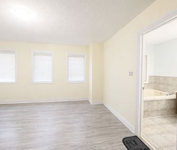 For Lease - 26 Red Ash Court, Brampton, Ontario - Photo 5