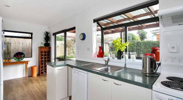 Home Sweet Home on Paihia - Photo 1