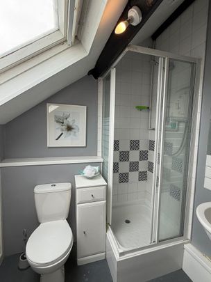 4 bedroom detached house to rent - Photo 1