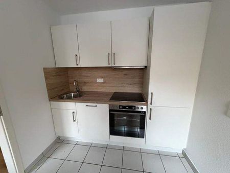 Schick sanierte 2-Zimmerwohnung inkl. EBK, Terrasse und kleinen Garten zu vermieten! - Foto 2