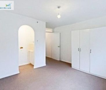 2 bedroom semi-detached house to rent - Photo 3