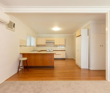 Spacious Family Home in a Convenient Location - Photo 6