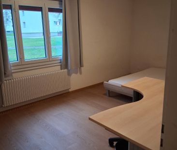 4 Zimmer, 80 m² - Foto 2